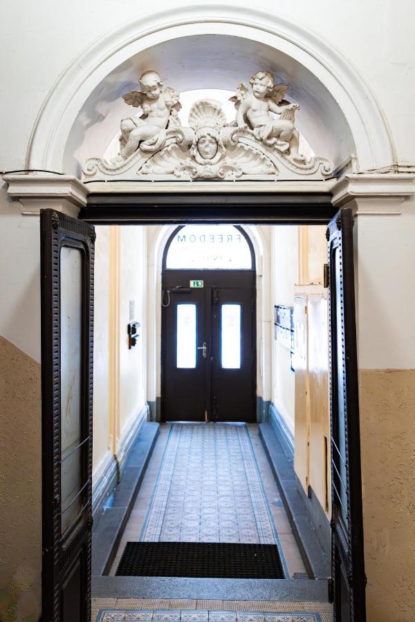 Emperors Elegance Suite Praha Bagian luar foto